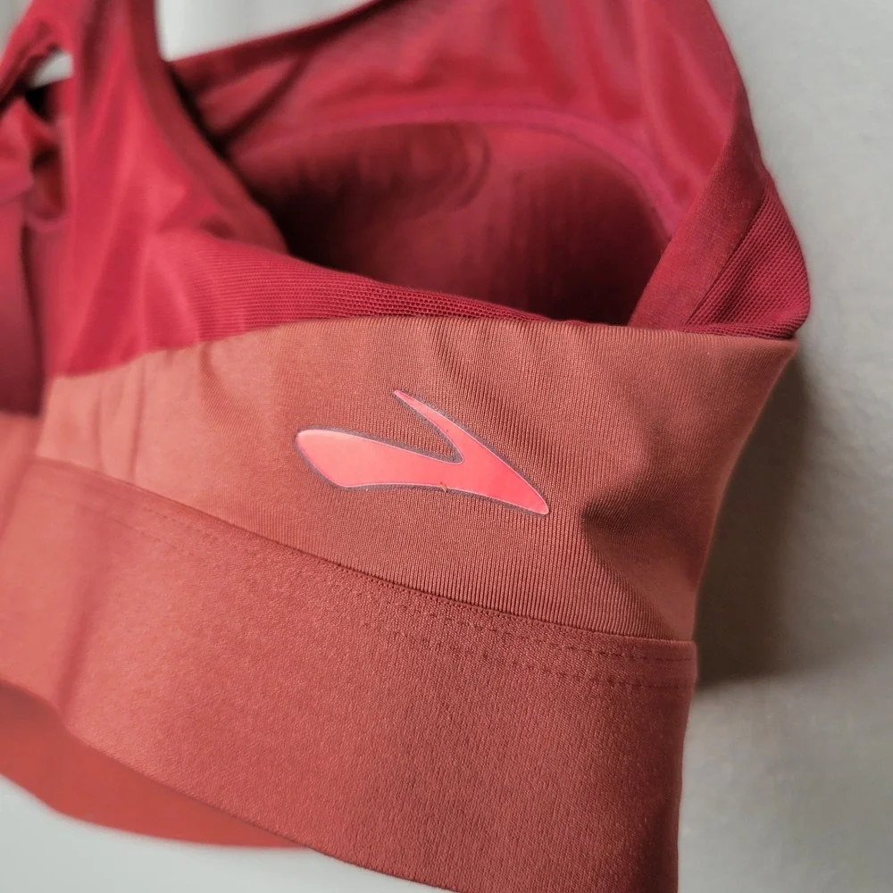 Brooks Dare Racerback Run Sports‎ Bra Women's Size 34C Pink Red High Impact